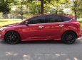 Ford Focus   2014 - Cần bán xe Ford Focus hatchback đời 2014, màu đỏ