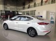 Hyundai Elantra 1.6 MT 2018 - Bán Hyundai Elantra 1.6MT đời 2018, màu trắng