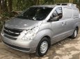 Hyundai Grand Starex 2011 - Cần bán gấp Hyundai Grand Starex 2011, màu xám, nhập khẩu