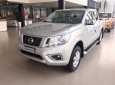 Nissan Navara E 2.5 MT 2WD 2017 - Bán xe Nissan Navara E 2.5 MT 2WD năm 2017, màu bạc, nhập khẩu