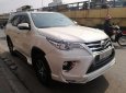 Toyota Fortuner 2017 - Bán Toyota Fortuner đời 2017, màu trắng