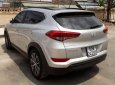 Hyundai Tucson     2015 - Bán xe Hyundai Tucson sản xuất năm 2015, màu trắng, nhập khẩu