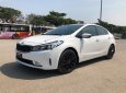 Kia Cerato 1.6AT 2017 - Bán xe Kia Cerato 1.6AT sản xuất năm 2017, màu trắng