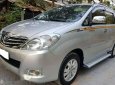 Toyota Innova  2.0G 2009 - Bán Toyota Innova 2.0G đời 2009, màu bạc  