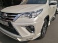 Toyota Fortuner 2.7V AT 2017 - Bán Toyota Fortuner sản xuất 2017, màu trắng, siêu lướt chạy 6700km