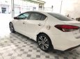 Kia Cerato Signature 1.6 AT 2017 - Bán xe Kia Cerato 1.6AT năm sản xuất 2017, màu trắng số tự động, giá chỉ 600 triệu