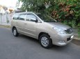 Toyota Innova G 2010 - Cần bán Toyota Innova G đời 2010, màu ghi vàng 