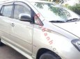 Toyota Innova G 2006 - Cần bán lại xe Toyota Innova G đời 2006, màu bạc số sàn