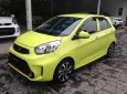 Kia Morning Si AT 2016 - Cần bán gấp Kia Morning Si AT năm 2016, màu vàng, 390 triệu