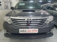 Toyota Fortuner 2.5G 2016 - Cần bán Toyota Fortuner 2.5G sản xuất năm 2016, màu xám xe gia đình, 940tr