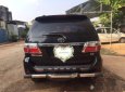 Toyota Fortuner 2011 - Cần bán gấp Toyota Fortuner đời 2011, màu đen, giá 656tr