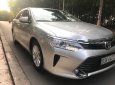 Toyota Camry 2016 - Bán xe Toyota Camry năm sản xuất 2016, màu bạc
