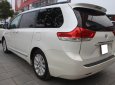 Toyota Sienna 2012 - Cần bán Toyota Sienna sản xuất 2012, màu trắng, nhập khẩu xe gia đình