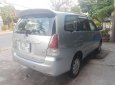 Toyota Innova G 2012 - Cần bán xe Toyota Innova G 2012, màu bạc xe gia đình giá cạnh tranh