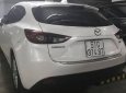 Mazda 3 2016 - Cần bán gấp Mazda 3 đời 2016, màu trắng như mới, giá 720tr