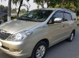 Toyota Innova  2.0G 2006 - Gia đình bán xe Toyota Innova 2.0G 2006, màu vàng