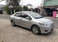 Toyota Vios   2010 - Bán Toyota Vios năm sản xuất 2010, màu bạc