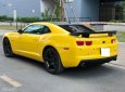 Chevrolet Camaro 2011 - Bán Chevrolet Camaro đời 2011, màu vàng, xe nhập