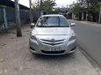 Toyota Vios   2010 - Bán Toyota Vios năm sản xuất 2010, màu bạc