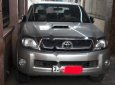 Toyota Hilux 2010 - Bán xe Toyota Hilux năm sản xuất 2010, màu bạc, nhập khẩu, giá 415tr