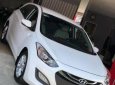 Hyundai i30 2013 - Bán ô tô Hyundai i30 năm 2013, màu trắng, xe nhập, giá chỉ 490 triệu