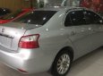 Toyota Vios   1.5 MT  2010 - Bán gấp Toyota Vios 1.5 MT đời 2010, màu bạc, giá 275tr