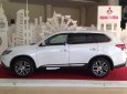 Mitsubishi Stavic 2.0 CVT Premium 2018 - Bán xe Mitsubishi Outlander 2.0 CVT Premium SX 2018, màu trắng