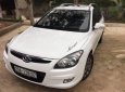 Hyundai i30 2010 - Cần bán Hyundai i30 năm sản xuất 2010, màu trắng