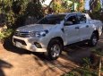 Toyota Hilux 2.8G 4x4 MT 2017 - Bán Toyota Hilux 2.8G 4x4 MT đời 2017, màu trắng, xe nhập 