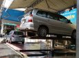 Toyota Innova 2012 - Bán Toyota Innova đời 2012, màu bạc, 550 triệu