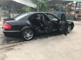 Mercedes-Benz E class E240 2004 - Bán xe Mercedes E240 2004, màu đen