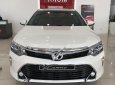 Toyota Camry 2.5Q 2018 - Bán ô tô Toyota Camry 2.5Q năm 2018, màu trắng