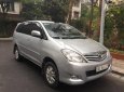 Toyota Innova 2010 - Cần bán xe Toyota Innova đời 2011, màu bạc