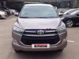 Toyota Innova E 2017 - Bán Toyota Innova E 2017, màu nâu, giá tốt