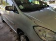 Toyota Innova G 2010 - Cần bán gấp Toyota Innova G năm sản xuất 2010, màu bạc xe gia đình, 422 triệu