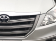 Toyota Innova 2.0  2014 - Cần bán gấp Toyota Innova 2.0 2014, màu bạc như mới