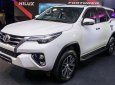 Toyota Fortuner 2.7V(4x4) 2017 - Cần bán xe Toyota Fortuner 2.7V(4x4) 2017, màu trắng, xe nhập khẩu Indonesia, chạy 10.000KM. LH: 0916 11 23 44