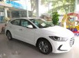 Hyundai Elantra 2018 - Bán ô tô Hyundai Elantra năm sản xuất 2018, màu trắng, giá chỉ 559 triệu