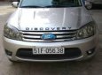 Ford Escape 2010 - Gia đình bán Ford Escape 2010, màu bạc