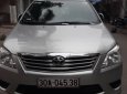 Toyota Innova E 2013 - Cần bán lại xe Toyota Innova E sản xuất 2013, màu bạc chính chủ, giá chỉ 525 triệu