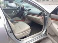 Toyota Camry 2008 - Cần bán gấp Toyota Camry năm sản xuất 2008, màu bạc giá cạnh tranh