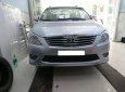 Toyota Innova G 2012 - Cần bán Toyota Innova G đời 2012, màu bạc, xe gia đình, 510 triệu