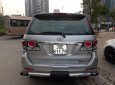 Toyota Fortuner G 2016 - Cần bán lại xe Toyota Fortuner năm 2016 màu bạc, 935 triệu