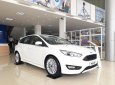 Ford Focus Sport 2018 - Bán ô tô Ford Focus Sport năm sản xuất 2018, màu trắng, giá chỉ 750 triệu