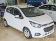 Chevrolet Spark 2018 - Cần bán xe Chevrolet Spark năm sản xuất 2018, màu trắng