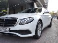 Mercedes-Benz E class E200 2017 - Bán Mercedes E200 Sx 2017, đi 5000km, biển Hà Nội, màu trắng, nội thất nâu