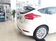 Ford Focus Sport 2018 - Bán ô tô Ford Focus Sport năm sản xuất 2018, màu trắng, giá chỉ 750 triệu