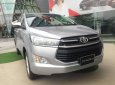 Toyota Innova   2.0E  2018 - Bán xe Toyota Innova 2.0E sản xuất 2018, màu bạc, giá chỉ 699 triệu