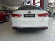 Kia Optima 2.0 ATH 2018 - Cần bán Kia Optima 2.0 ATH sản xuất 2018, màu trắng, giá tốt