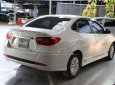 Hyundai Avante 1.6 MT 2016 - Bán Hyundai Avante 1.6MT sản xuất 2016, màu trắng